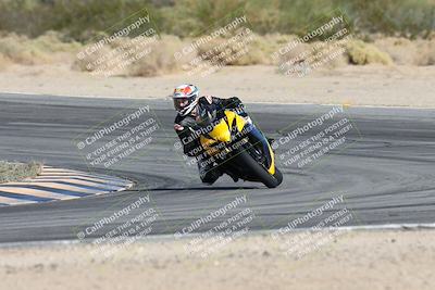 media/Nov-16-2025-Race Pace (Sun) [[8c5fa54630]]/Non Verified Riders (1st 20 Minutes)/2-Turn 10 (1010am)/